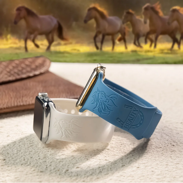Bracelet de montre personnalisable avec cheval et fer-à-cheval.