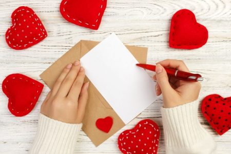 Quoi écrire sur une carte de Saint-Valentin ?