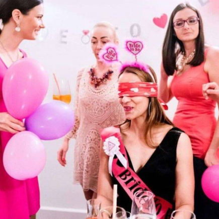 Cadeaux d'enterrement de vie de jeune fille pour la mariée