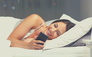 20 exemples de messages pour souhaiter bonne nuit à une fille le soir