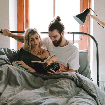Comment raconter une belle histoire d'amour à votre copine
