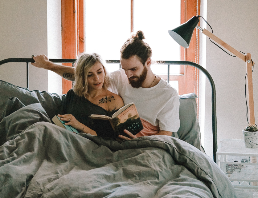 Comment raconter une belle histoire d'amour à votre copine