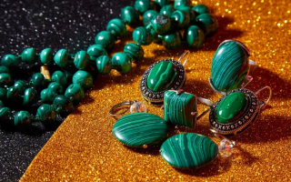 Comment nettoyer et entretenir les bijoux en malachite ?