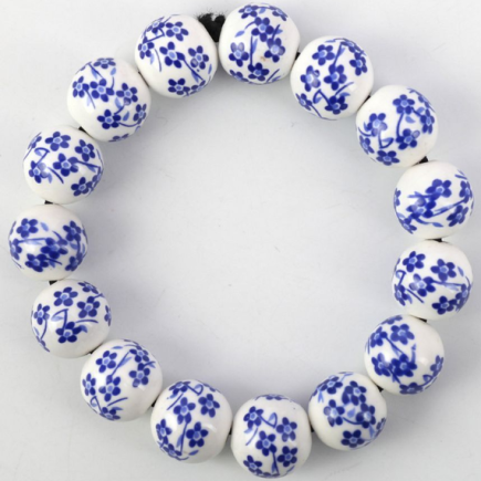 Ce qu’il faut savoir sur les bijoux en céramique