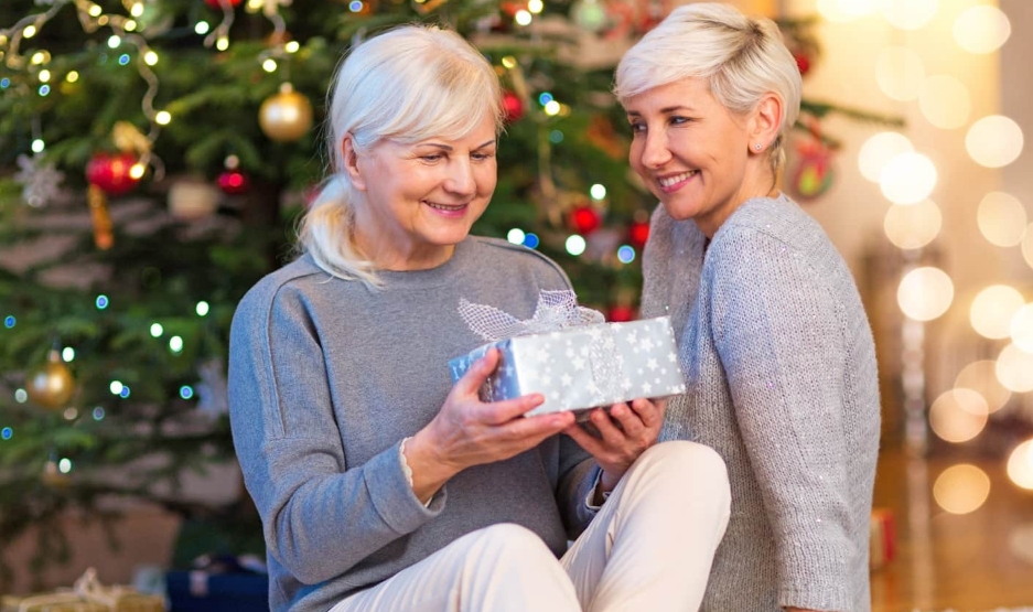 Comment offrir un cadeau noel unique à une maman