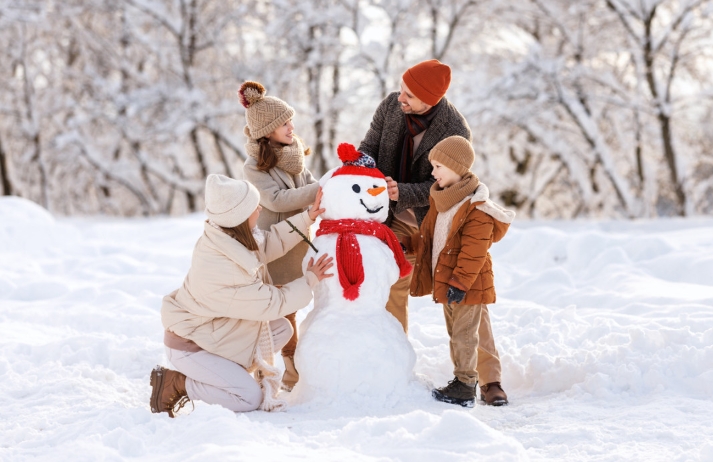 Comment construire un bonhomme de neige pour les enfants ?