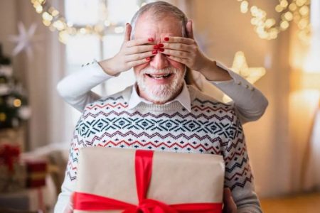 Quel cadeau de noël offrir à votre beau-père