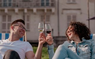 Cadeaux Sur Mesure pour Célébrer 1 An De Vie Commune: Des Idées Qui Marquent
