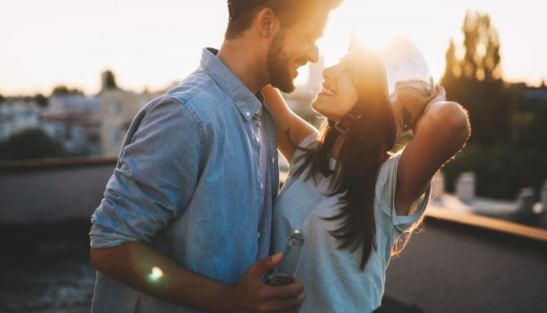 20 SMS d’amour pour la faire pleurer de bonheur