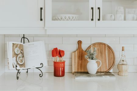 10 Petites Touches qui Transformeront votre Cuisine en Cocon de Bonheur