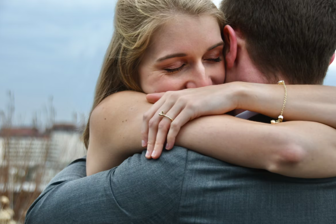 Les 5 Conversations Les Plus Importantes à Avoir Avant le Mariage