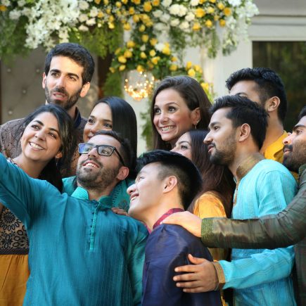 Voyage au Cœur des Traditions Culturelles du Cadeau