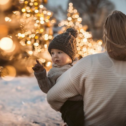 Premier anniversaire à Noël : 13 Cadeaux enfant garçon qui marquent vraiment