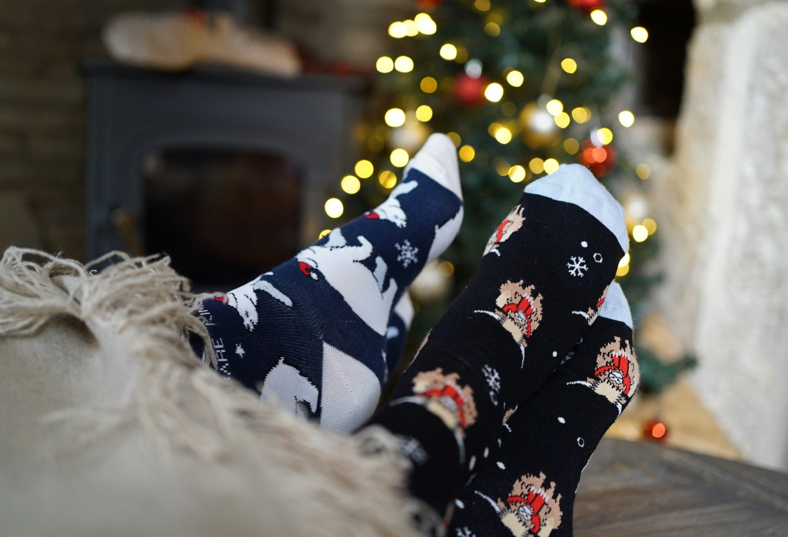 50 blagues de Noël coquines pour pimenter vos soirées entre adultes