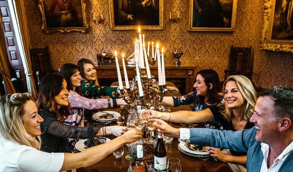 Discours de Noël : comment trouver les mots justes pour vos toasts et allocutions de fin d'année