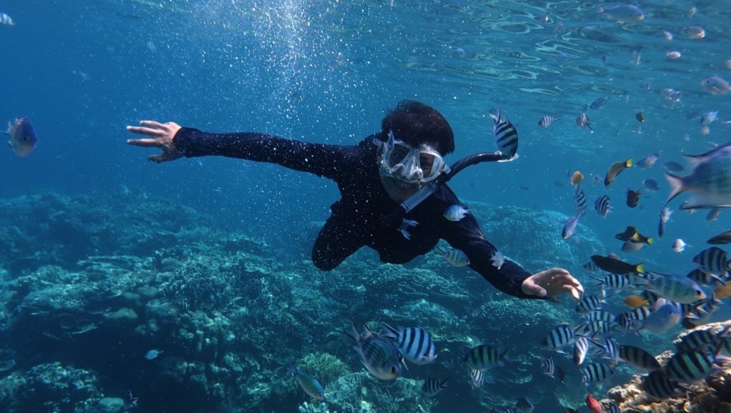 le snorkeling pour les vacances d'été