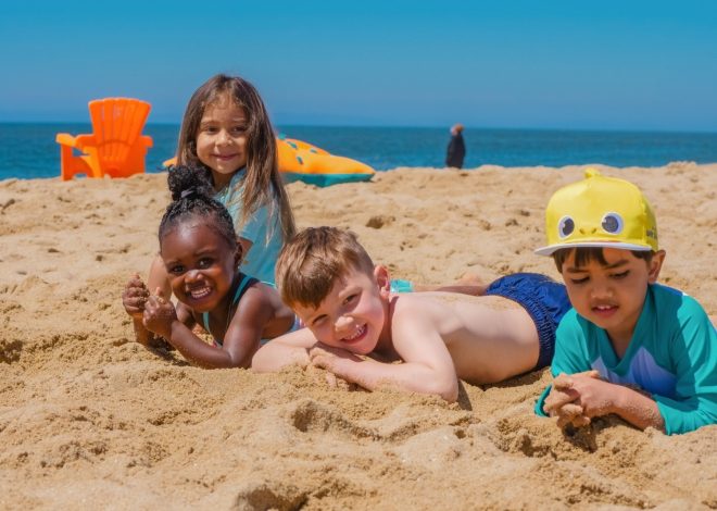 8 accessoires personnalisés indispensables pour les vacances d’été des enfants
