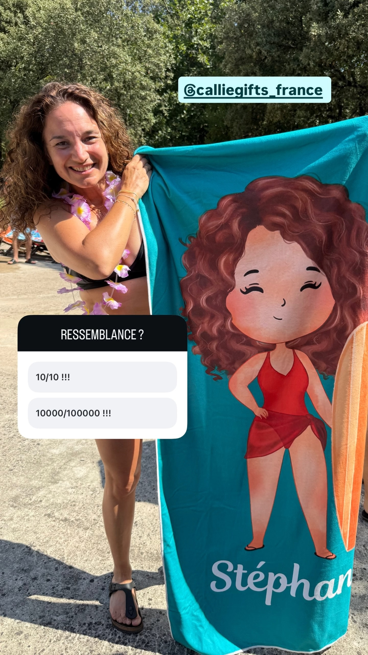 Serviettes de plage personnalisées offertes aux invités de la pool party