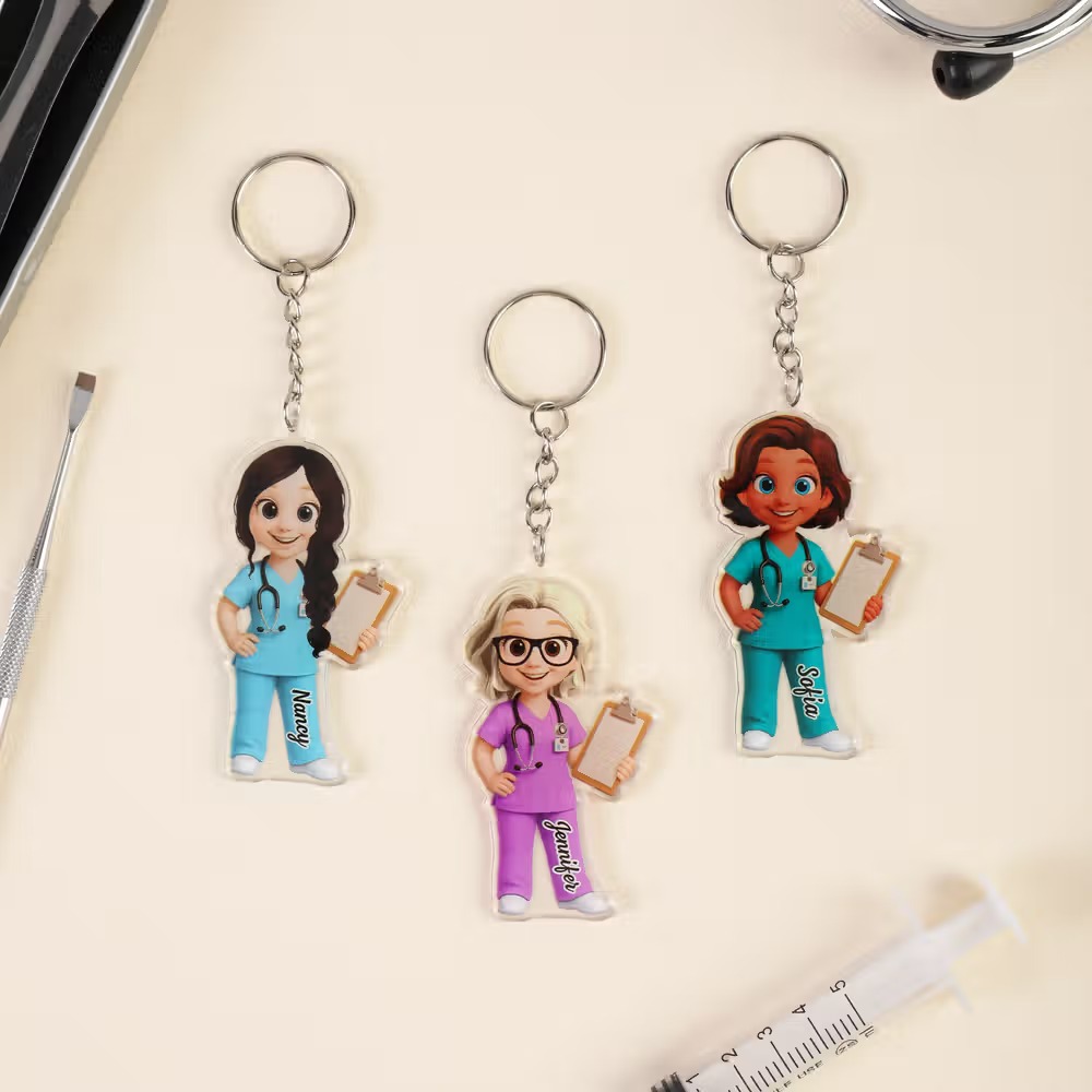 Un petit cadeau pour une infirmière qui a du sens : pourquoi choisir un porte-clés personnalisé ?