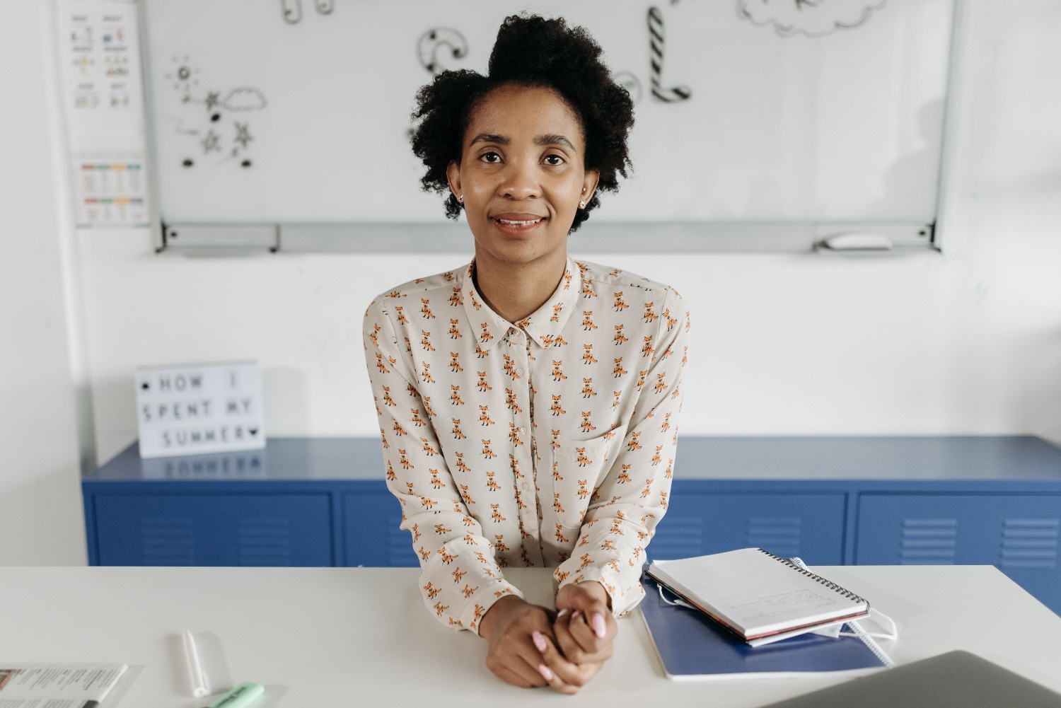 10 cadeaux et indispensables personnalisés pour les enseignants à la rentrée