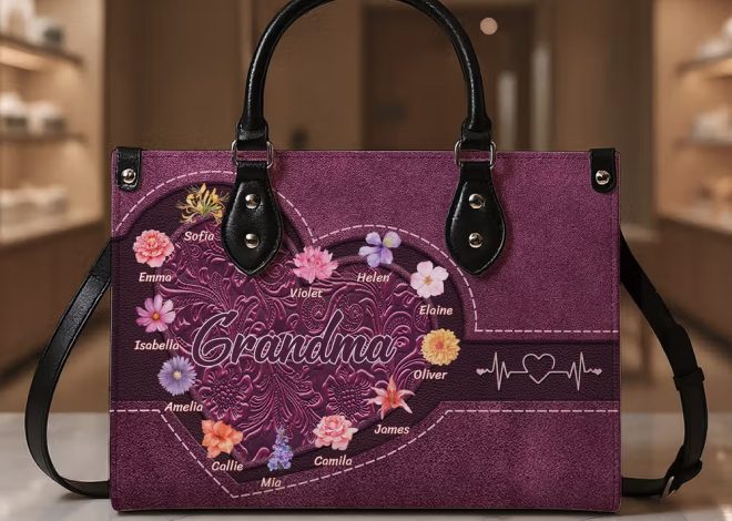 Sac à main fleur de naissance personnalisé : un cadeau unique pour célébrer les liens familiaux