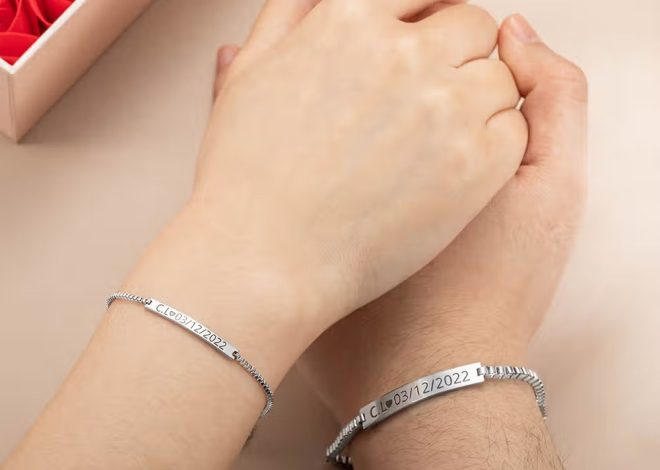 Bracelets de couple et d’amitié personnalisés : le bijou gravé aux liens éternels