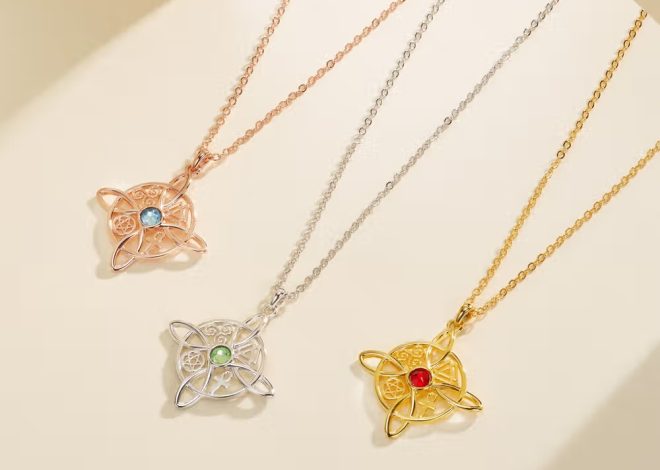 Collier Nœud de Sorcière : le bijou mystique personnalisé avec pierre de lune ou de naissance
