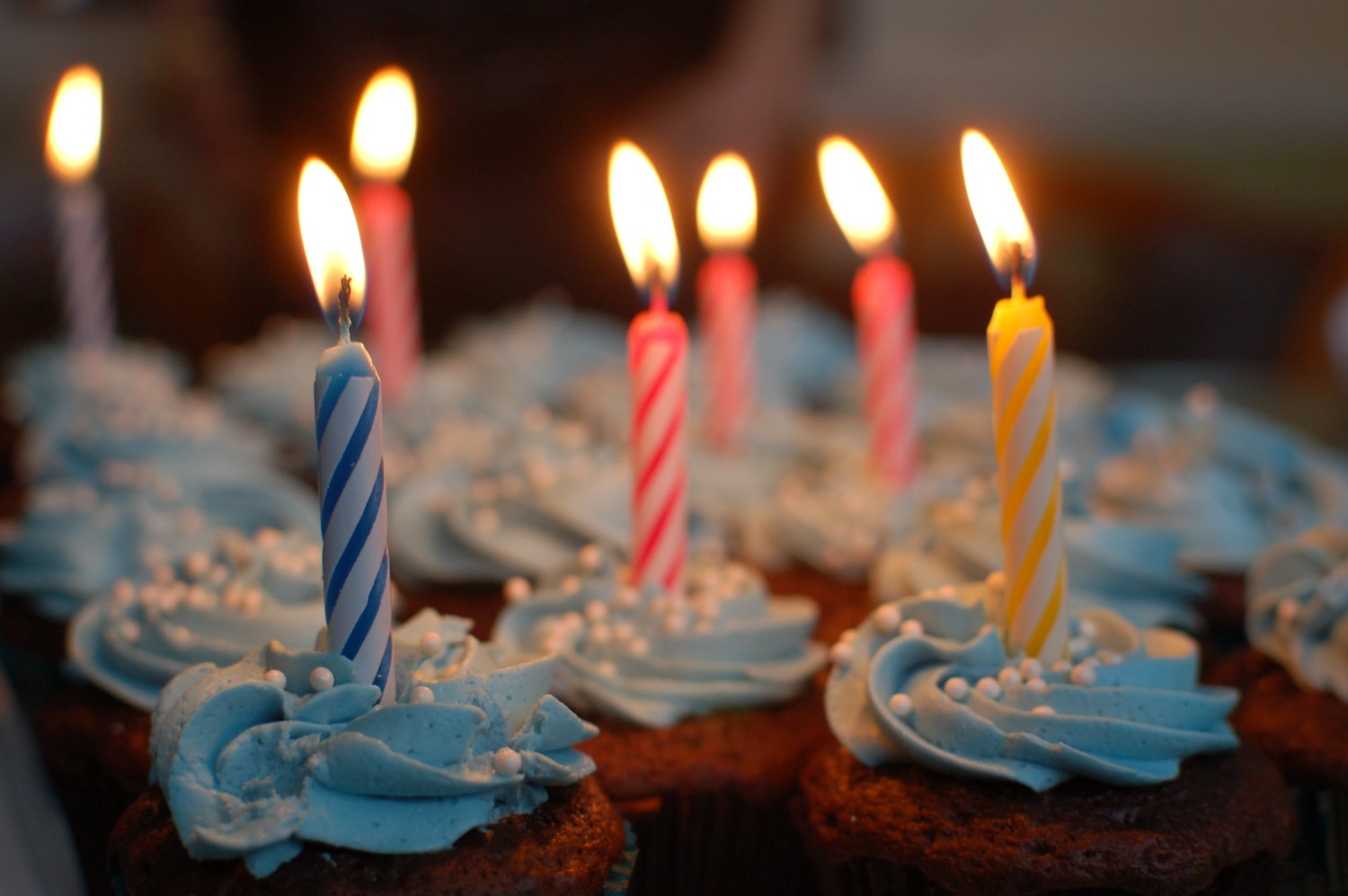 60+ Beaux Messages d’Anniversaire pour les Natifs d’Octobre