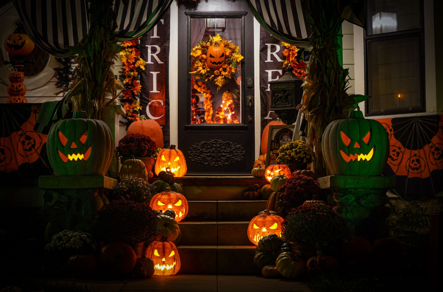 Guide Déco Halloween : 13 Idées Personnalisées pour une Maison Spooky et Élégante