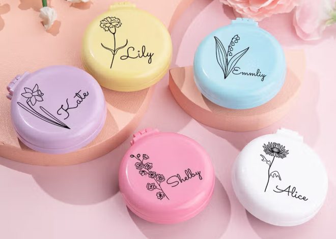 Mini brosse à cheveux de voyage avec miroir : l’accessoire de poche personnalisé incontournable